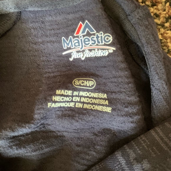 NY Yankees Hoodie BNWT Size Small - Picture 3 of 3